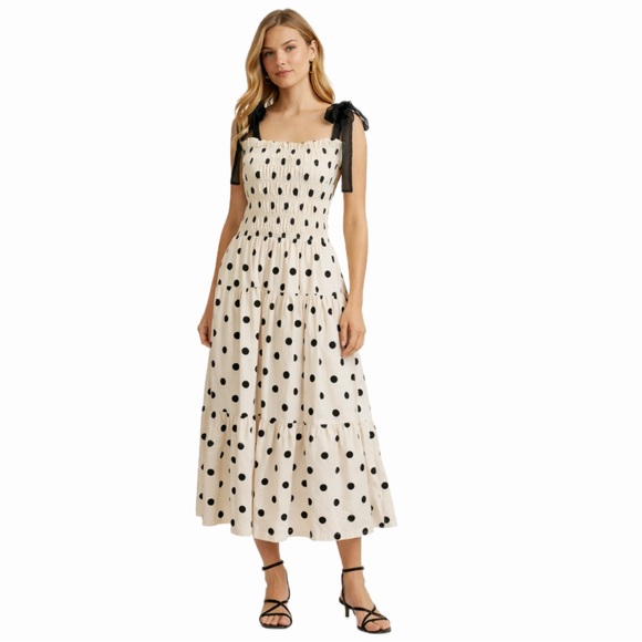 En Saison Dresses & Skirts - En Saison, NWT Polka Dot Smocked Midi Dress Bow Strap Pockets, Size M
